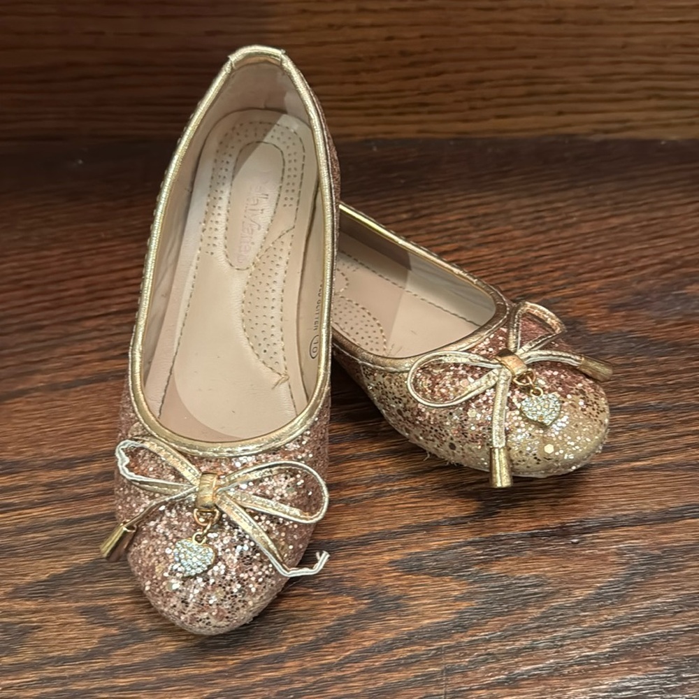BELLA MARIE - Rose Good Glitter Girls Shoes - size 10